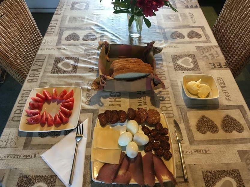 Guens Vendeghaz Hotell Szigliget Exteriör bild